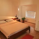 Pansion Centar Bed & Breakfast Tuzla