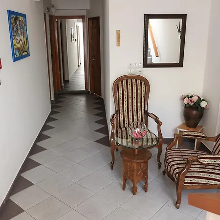 Pansion Centar B&B 투즐라
