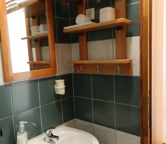 Bed & Breakfast Pansion Centar 2*